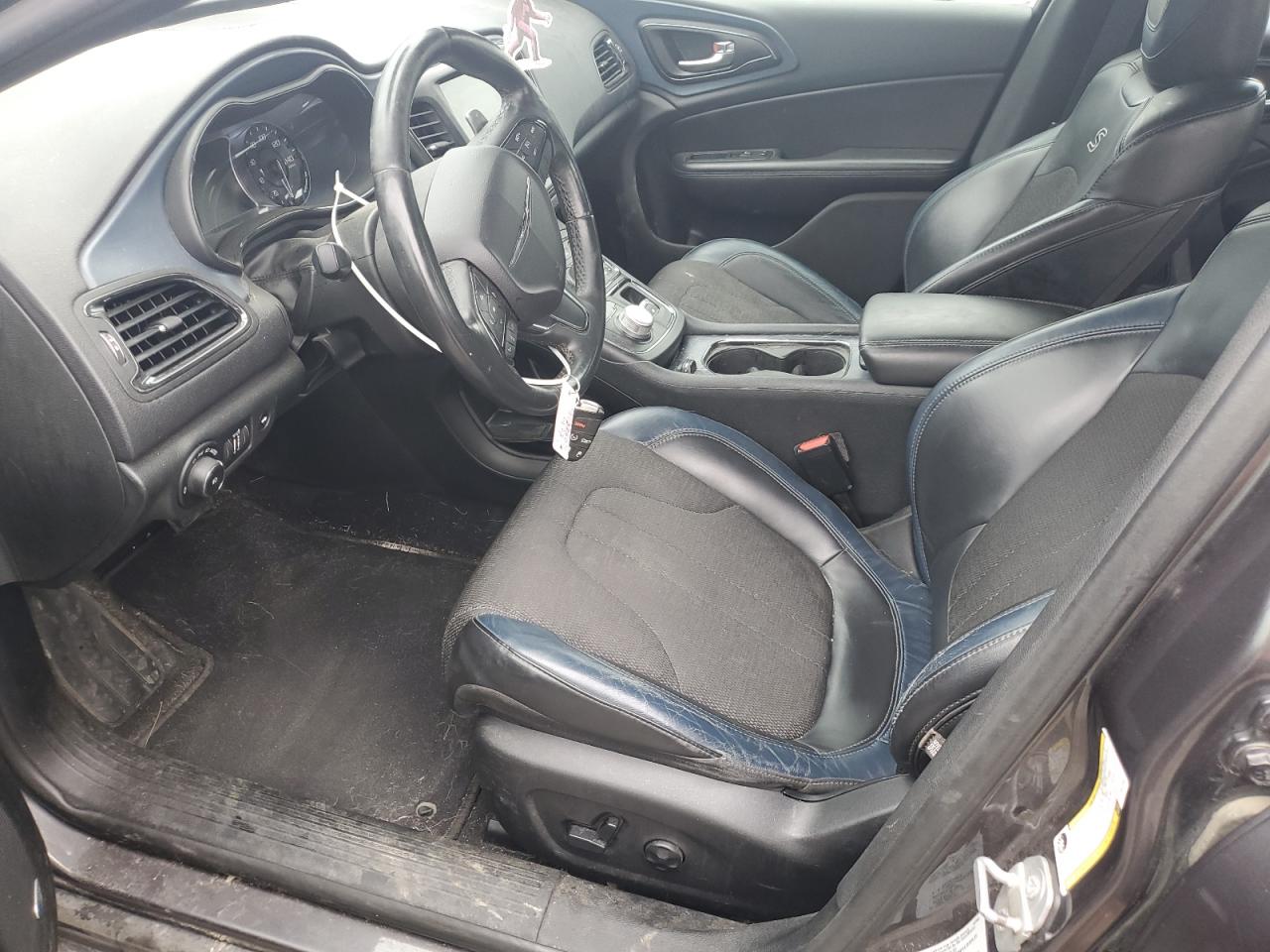 2015 Chrysler 200 S VIN: 1C3CCCDG0FN627892 Lot: 69671495