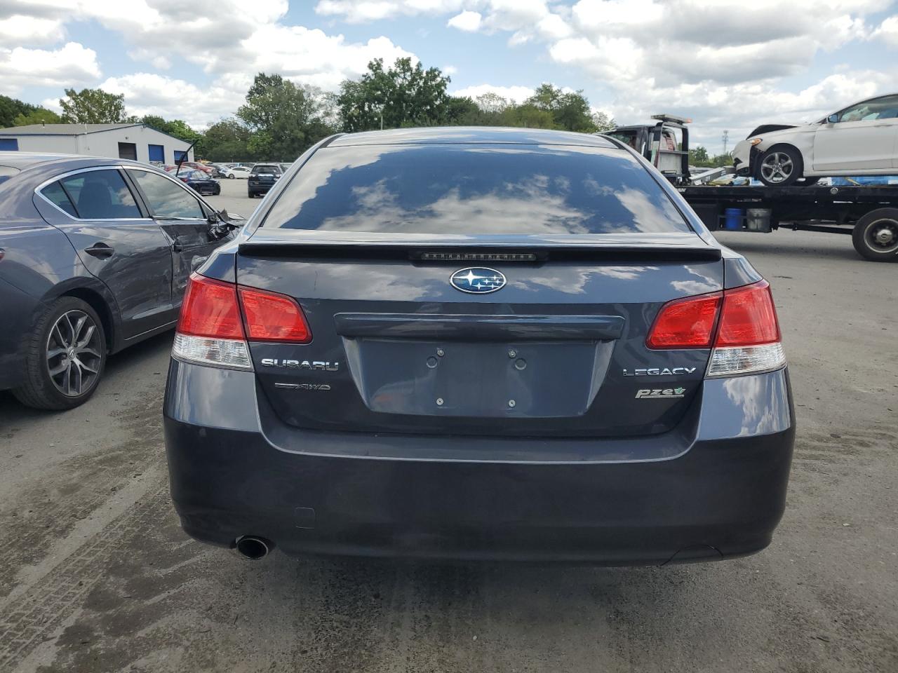 2013 Subaru Legacy 2.5I Premium VIN: 4S3BMBG61D3048680 Lot: 68082855