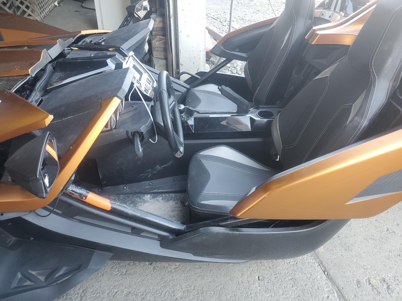 2019 Polaris Slingshot Slr VIN: 57XAARFA5K8131894 Lot: 69090265