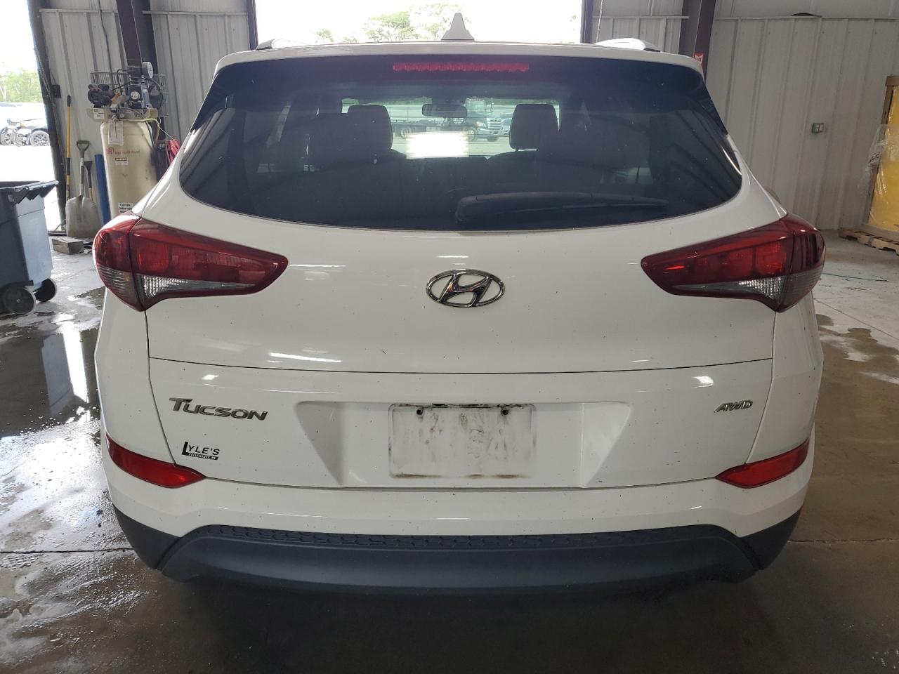 KM8J3CA47JU744764 2018 Hyundai Tucson Sel