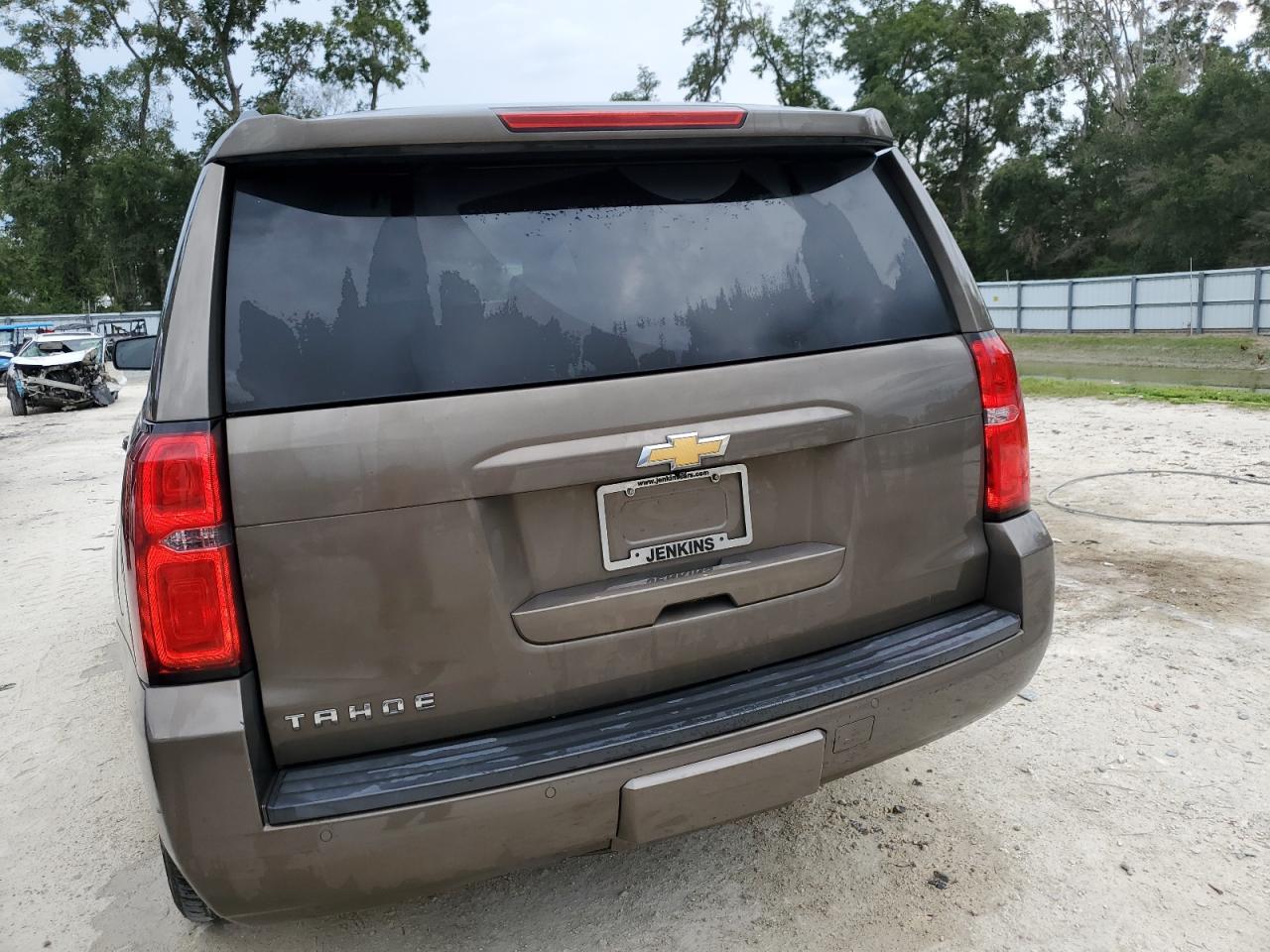2015 Chevrolet Tahoe C1500 Lt VIN: 1GNSCBKC7FR513342 Lot: 70088605