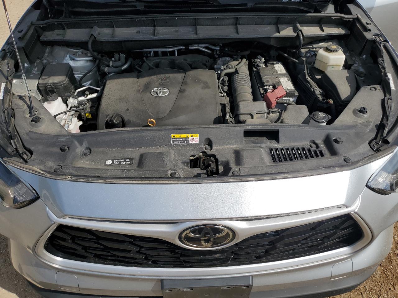 2021 Toyota Highlander L VIN: 5TDBZRBH4MS558815 Lot: 70363855