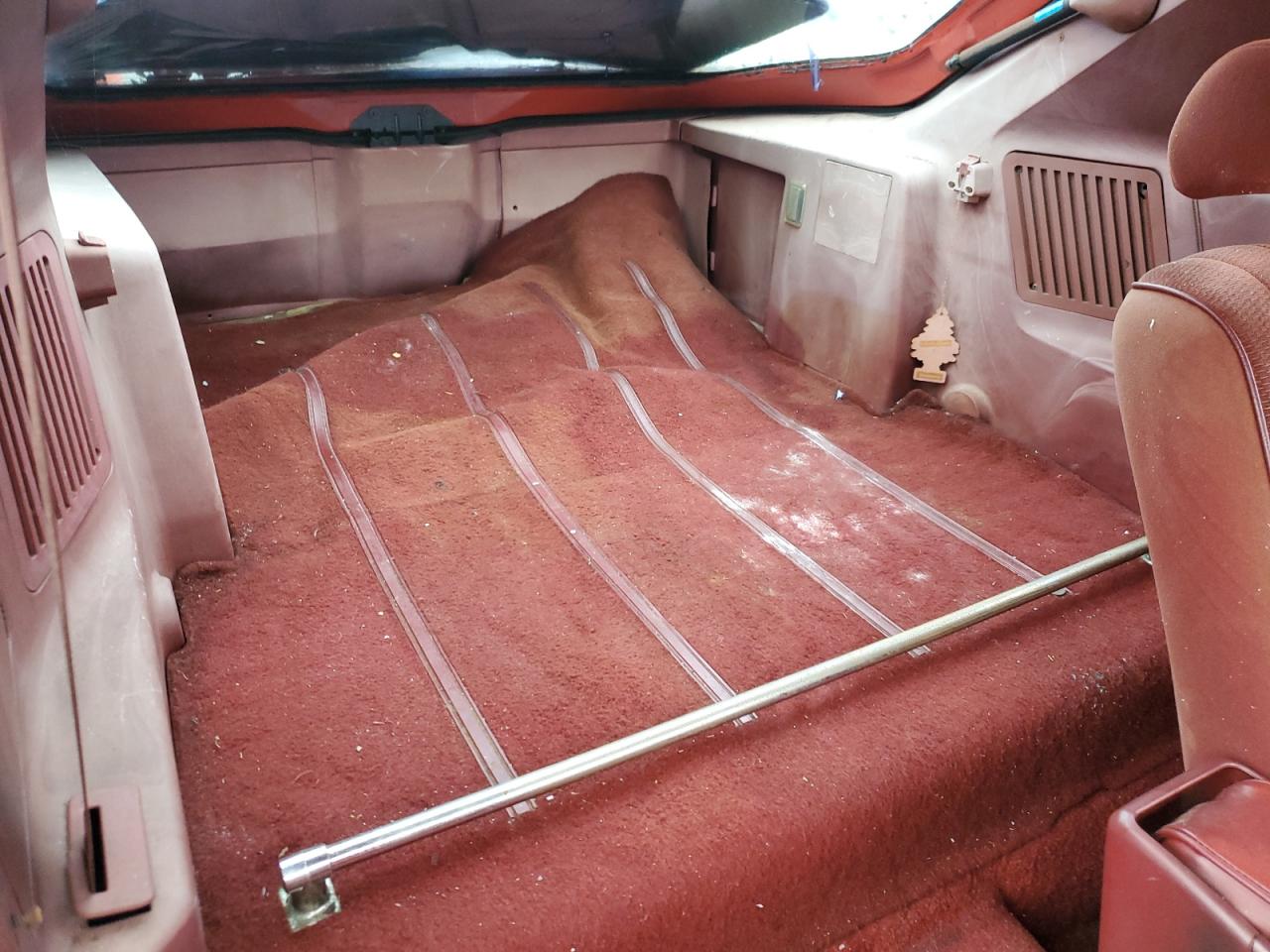 1986 Ford Escort Exp VIN: 1FABP0190GW258999 Lot: 69467635