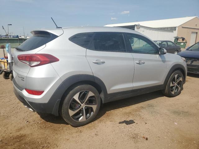 Parquets HYUNDAI TUCSON 2016 Srebrny