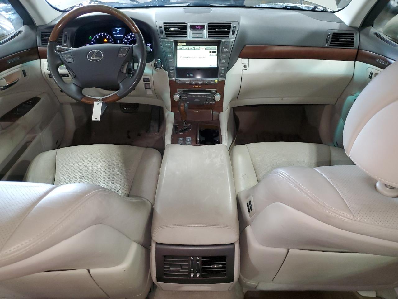 2010 Lexus Ls 460 VIN: JTHCL5EF8A5005397 Lot: 68542165