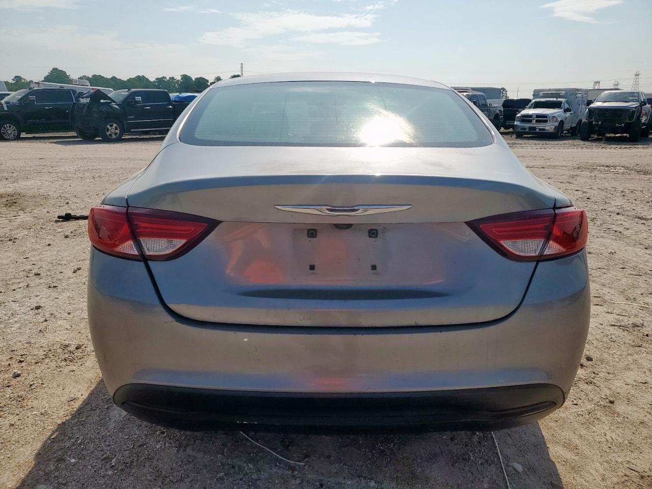 2015 Chrysler 200 Limited VIN: 1C3CCCAB6FN697003 Lot: 69600045