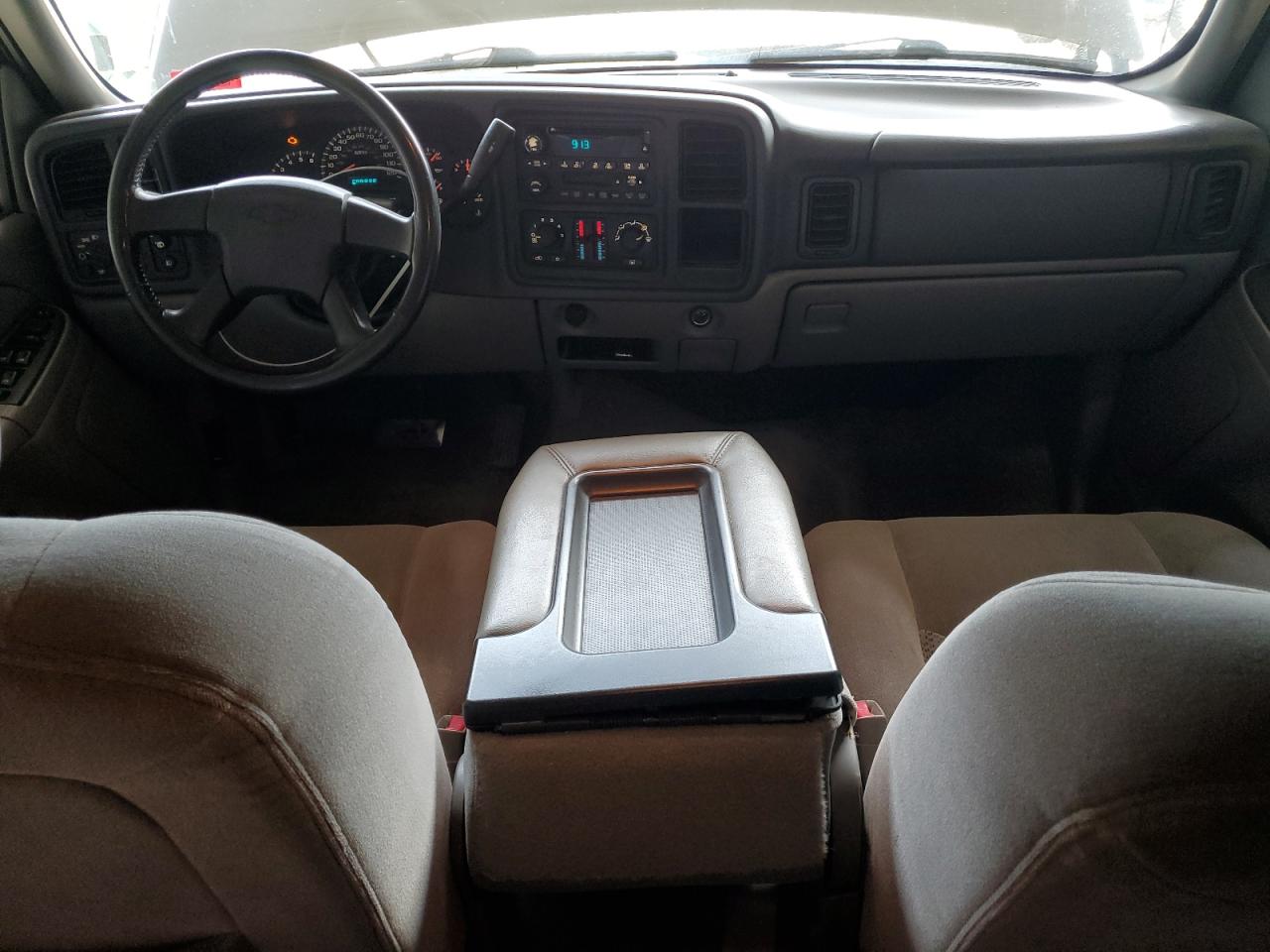 2004 Chevrolet Tahoe K1500 VIN: 1GNEK13V24J259402 Lot: 70152205