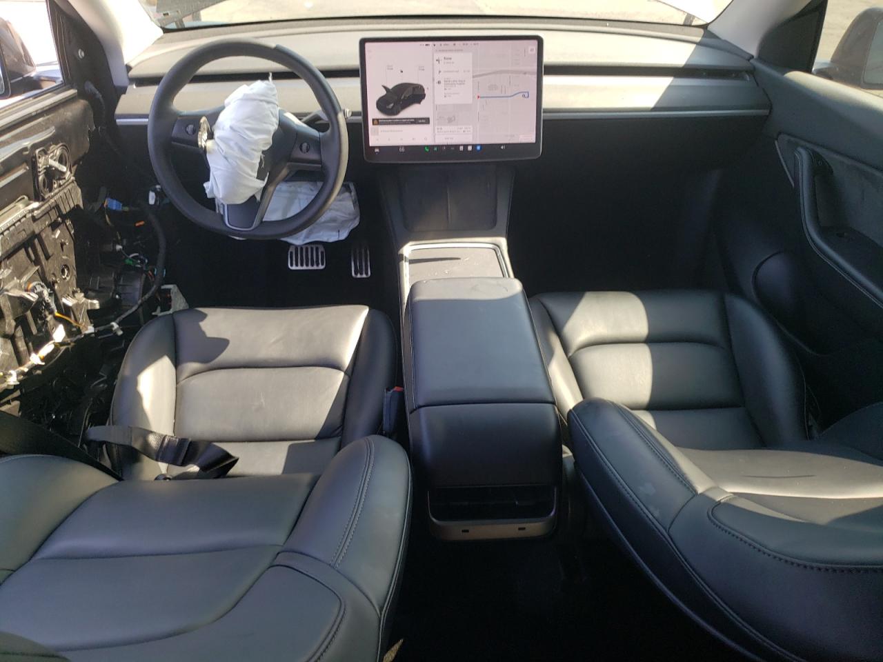2021 Tesla Model Y VIN: 5YJYGAEE4MF241835 Lot: 70828665
