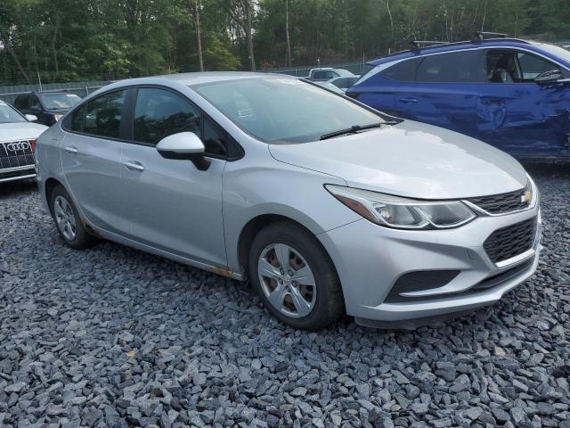  CHEVROLET CRUZE 2017 Srebrny