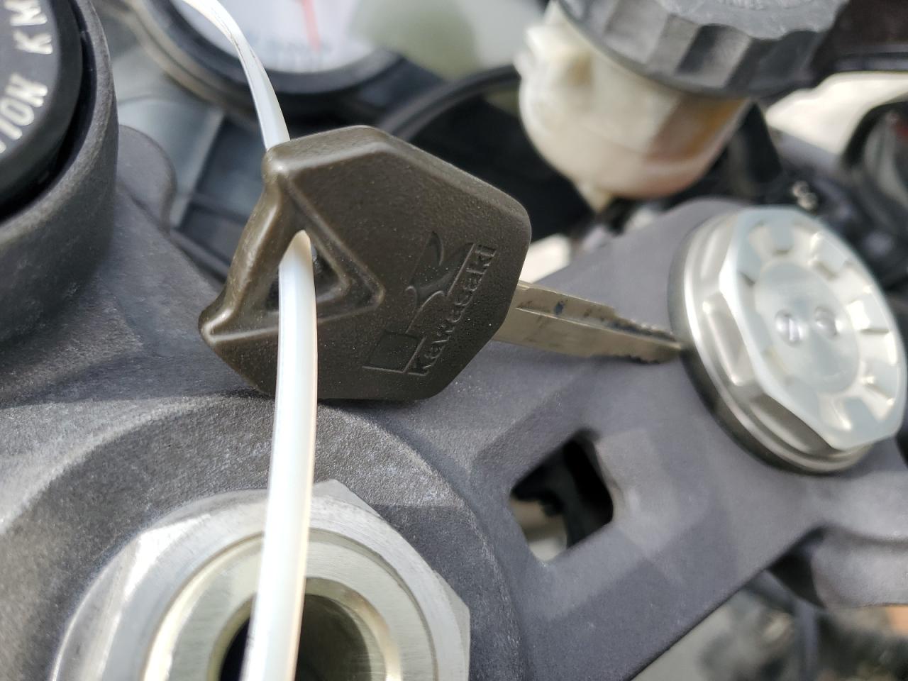 2012 Kawasaki Zx600 R VIN: JKAZX4R13CA036490 Lot: 70921465