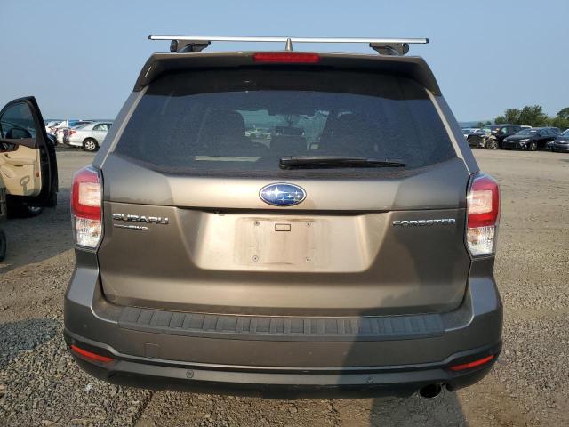  SUBARU FORESTER 2018 Gray
