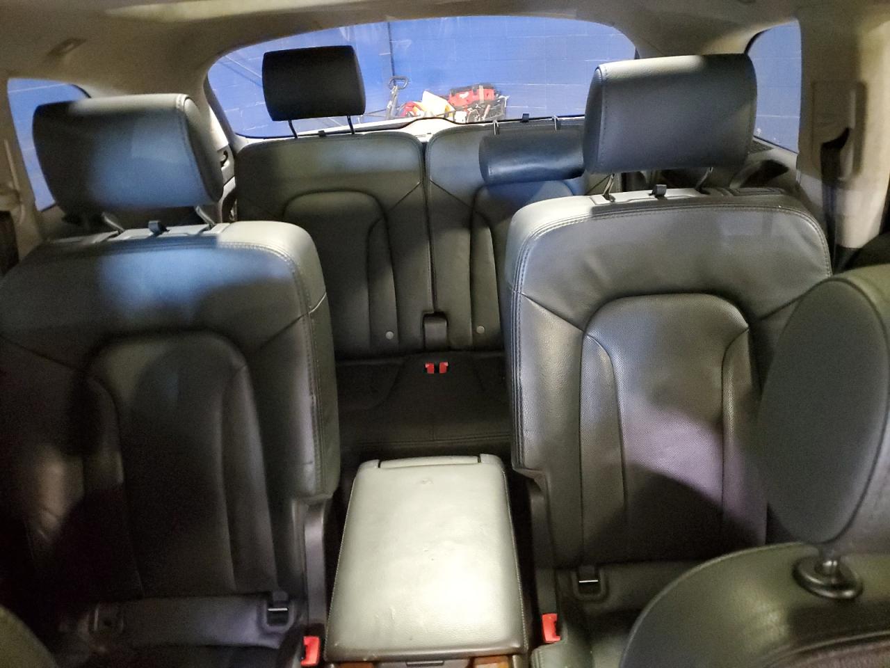 2010 Audi Q7 Prestige VIN: WA1DVBFE5AD005586 Lot: 69930485