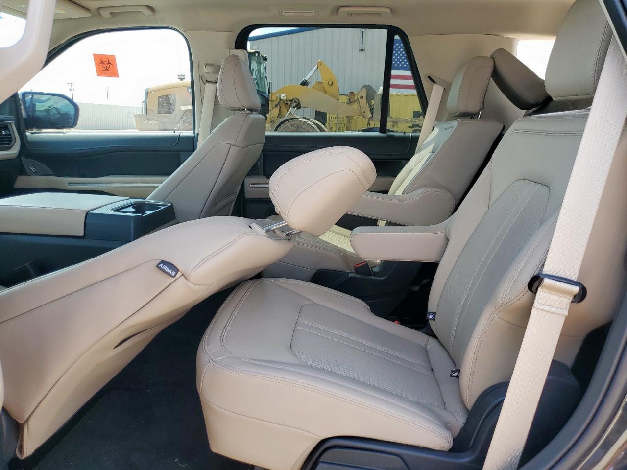 2024 Ford Expedition Limited VIN: 1FMJU2A84REA96056 Lot: 71032385