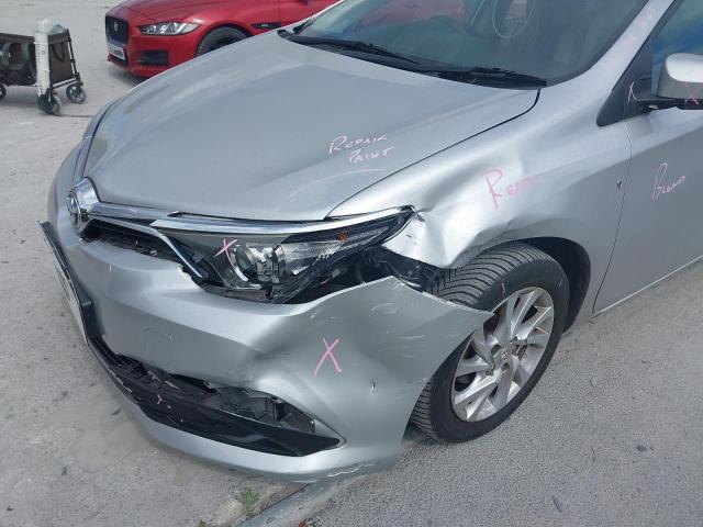 2016 TOYOTA AURIS ICON
