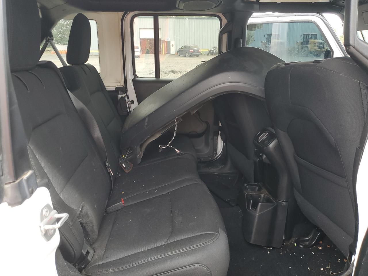 2020 Jeep Wrangler Unlimited Sport VIN: 1C4HJXDN2LW213340 Lot: 64623405