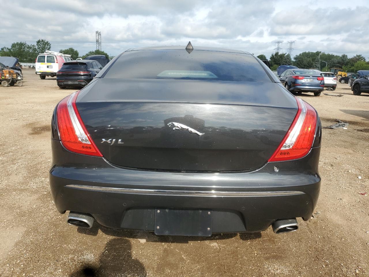 2011 Jaguar Xjl VIN: SAJWA2GB2BLV13764 Lot: 68289025