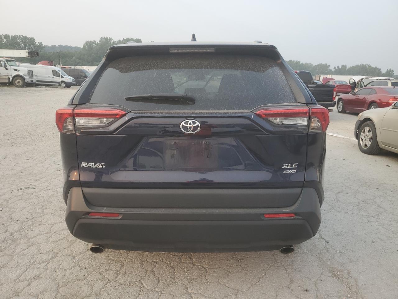 2021 Toyota Rav4 Xle VIN: 2T3P1RFV1MW187933 Lot: 67103555