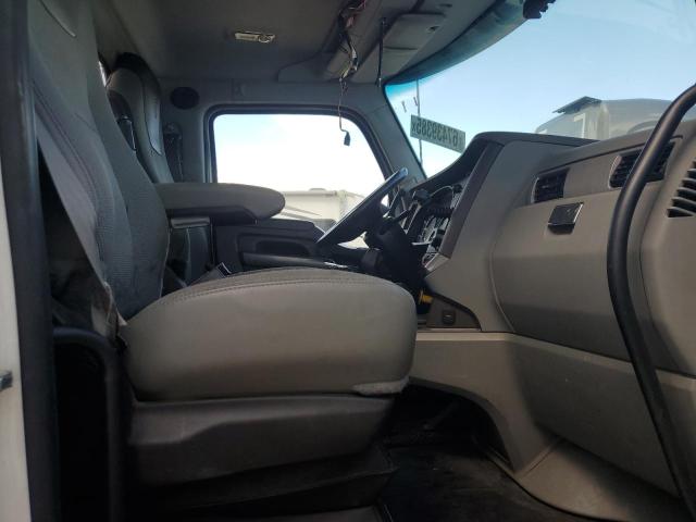 2018 KENWORTH T680 SEMI TRUCK