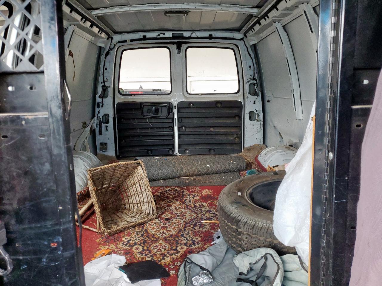 1999 GMC Savana G2500 VIN: 1GTGG25R1X1031615 Lot: 69958345