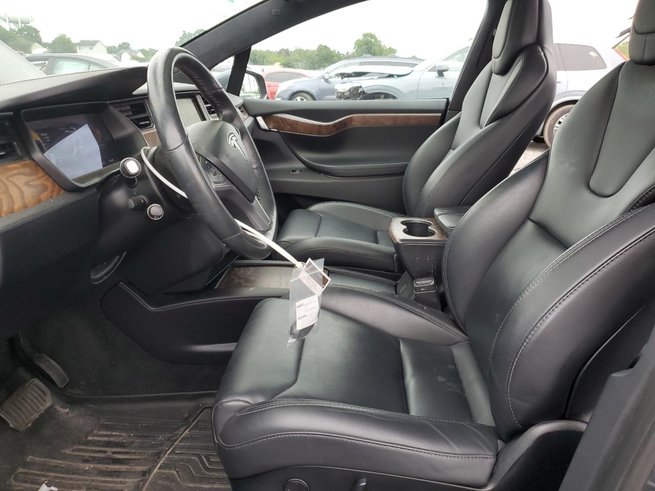 2018 Tesla Model X VIN: 5YJXCBE28JF141333 Lot: 67010115