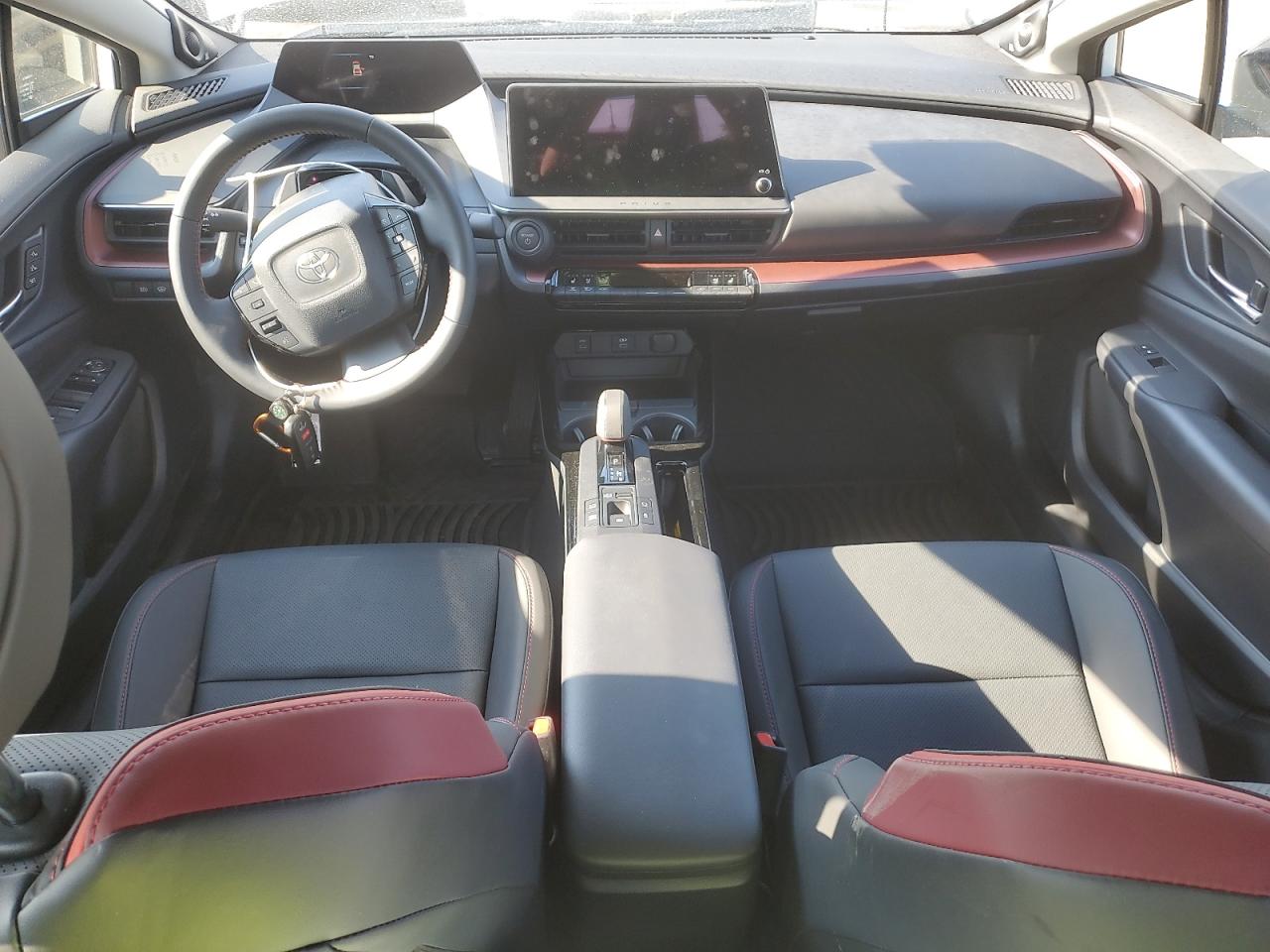 2025 Toyota Prius Prime Se VIN: JTDACACU8S3041073 Lot: 70349115