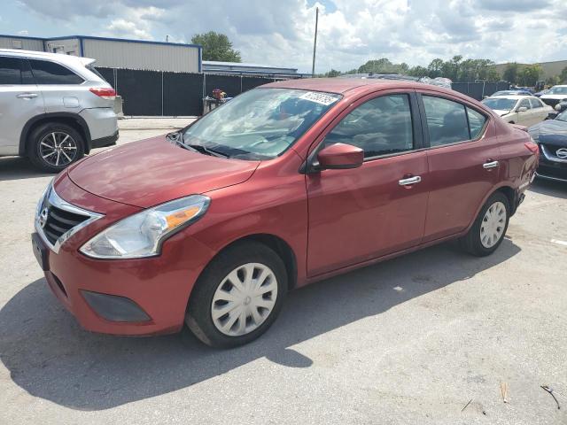  NISSAN VERSA 2019 Красный
