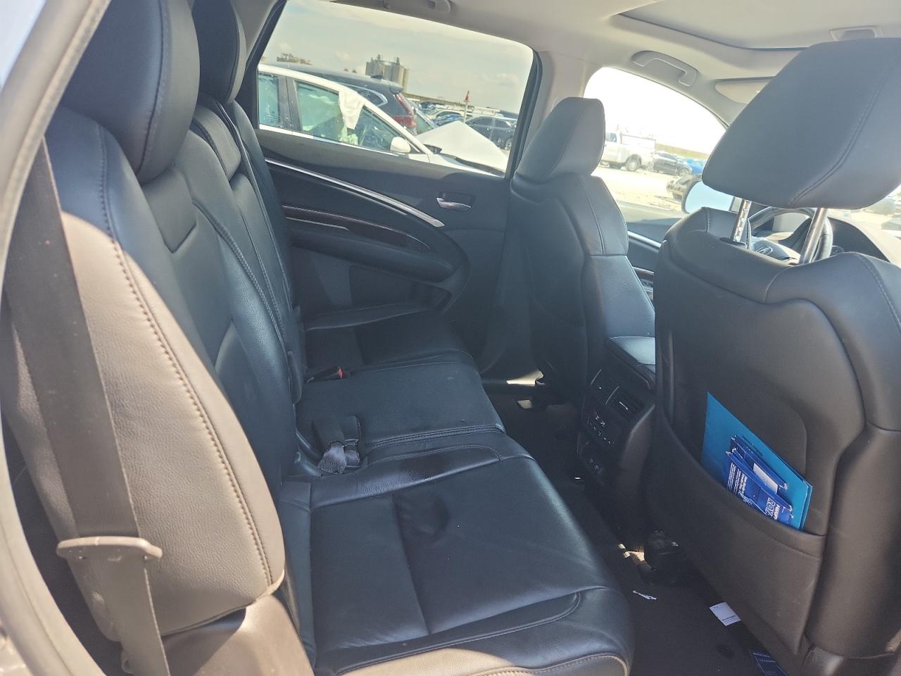 2018 Acura Mdx VIN: 5J8YD4H33JL015557 Lot: 70271685