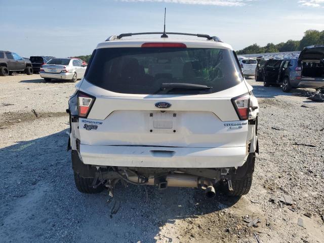 FORD ESCAPE 2018 Белы