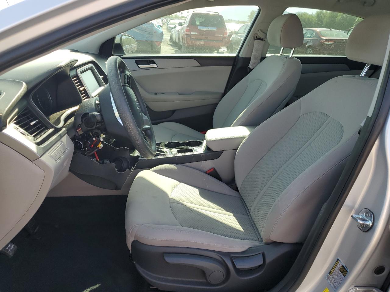 2018 Hyundai Sonata Se VIN: 5NPE24AF2JH615762 Lot: 69292115