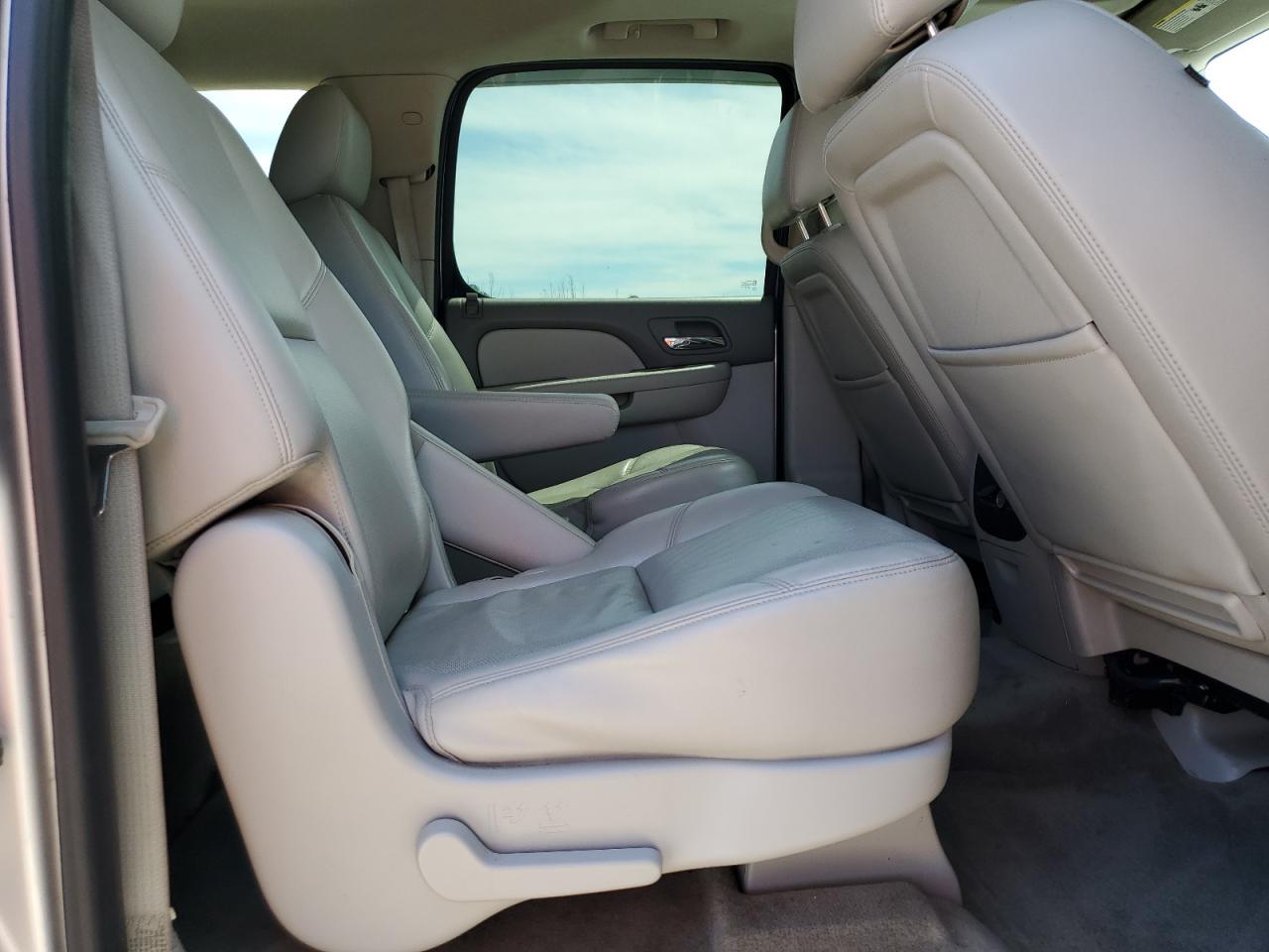 2012 GMC Yukon Xl C1500 Slt VIN: 1GKS1KE06CR225084 Lot: 69927615