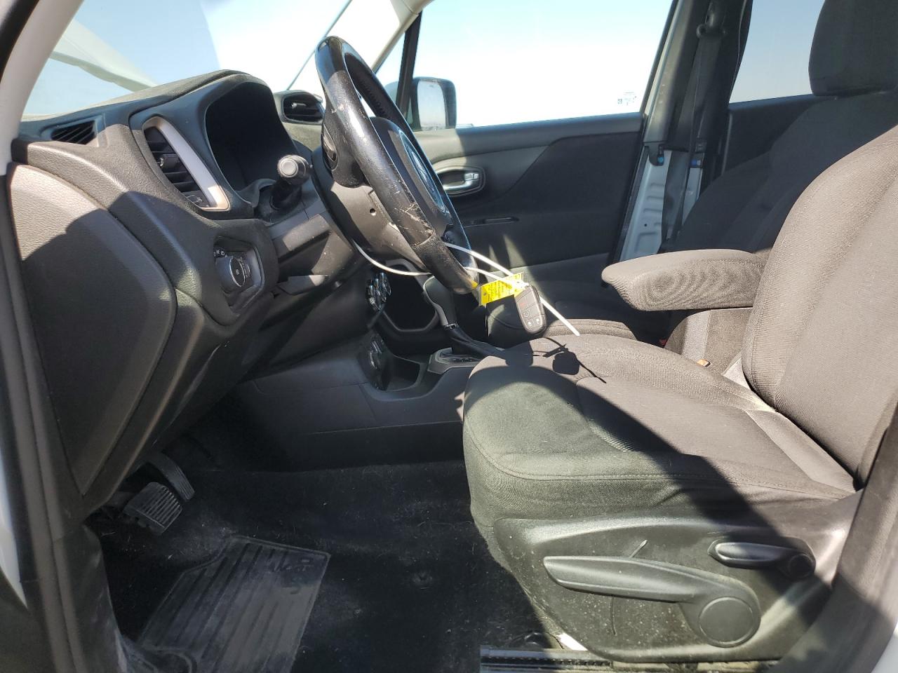 2017 Jeep Renegade Latitude VIN: ZACCJBBBXHPG64347 Lot: 68538295