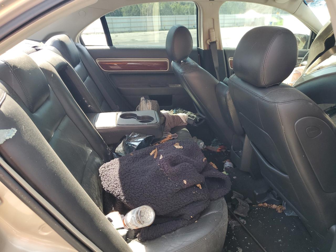 2006 Lincoln Zephyr VIN: 3LNHM26126R601837 Lot: 69236095