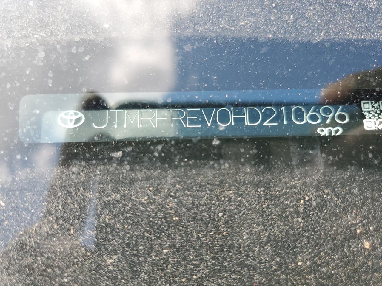 2017 Toyota Rav4 Xle VIN: JTMRFREV0HD210696 Lot: 68541925