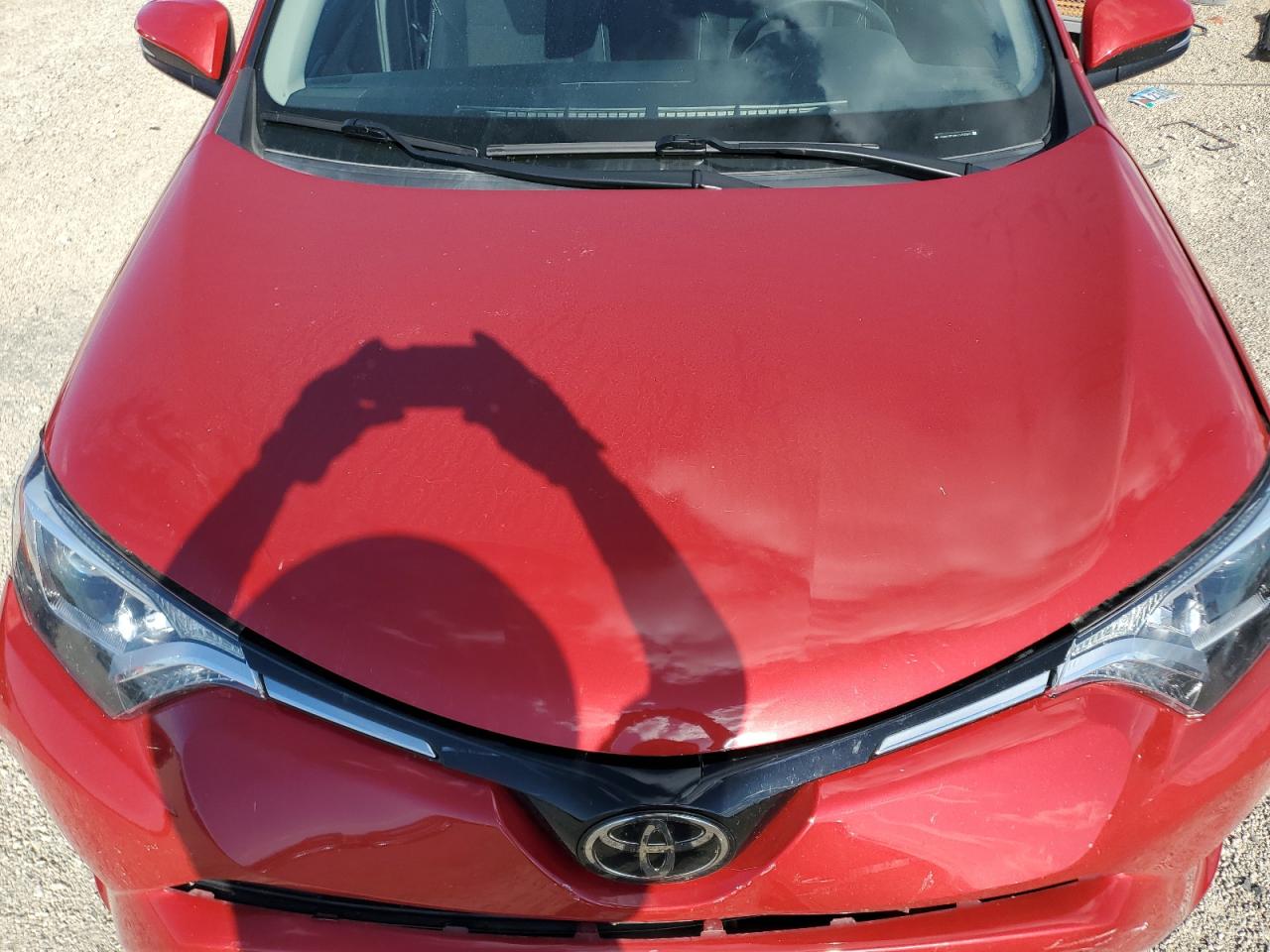 2017 Toyota Rav4 Xle VIN: JTMRFREVXHJ159385 Lot: 70587265