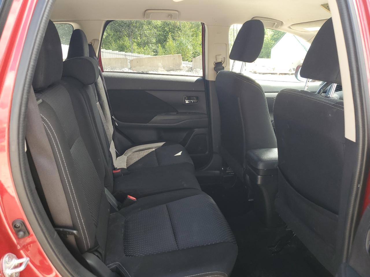 2016 Mitsubishi Outlander Se VIN: JA4AZ3A31GZ017989 Lot: 70414525
