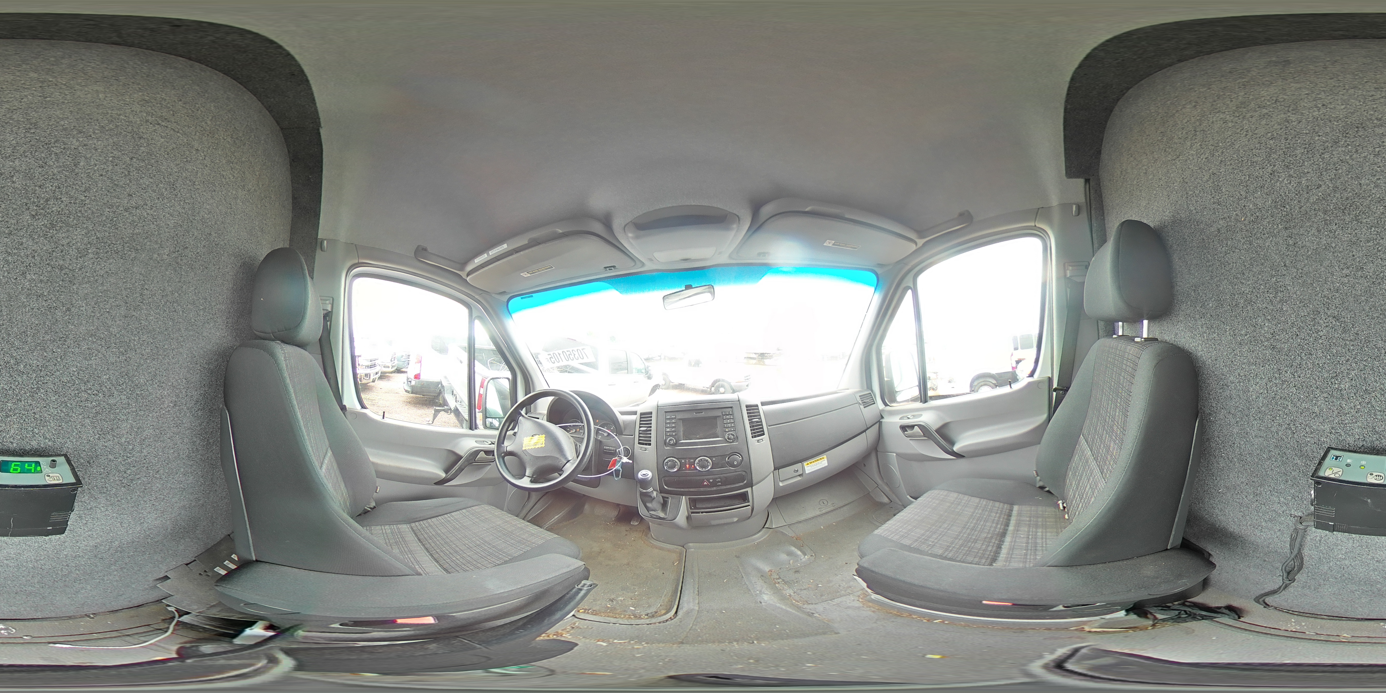 2017 Mercedes-Benz Sprinter 2500 VIN: WD3PE8CD6HP527356 Lot: 70350105