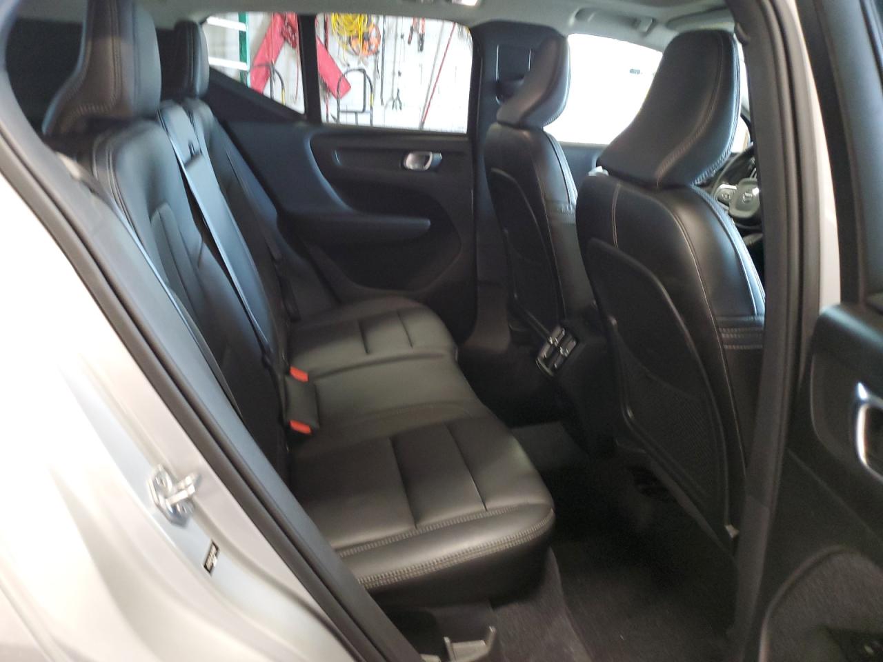 2019 Volvo Xc40 T5 Inscription VIN: YV4162ULXK2101182 Lot: 70347545