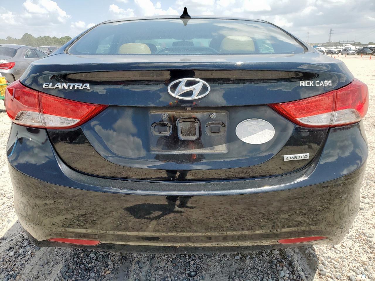 2013 Hyundai Elantra Gls VIN: 5NPDH4AE9DH449312 Lot: 70364165