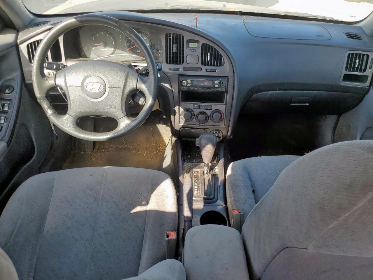 2005 Hyundai Elantra Gls VIN: KMHDN46D75U176821 Lot: 69082625