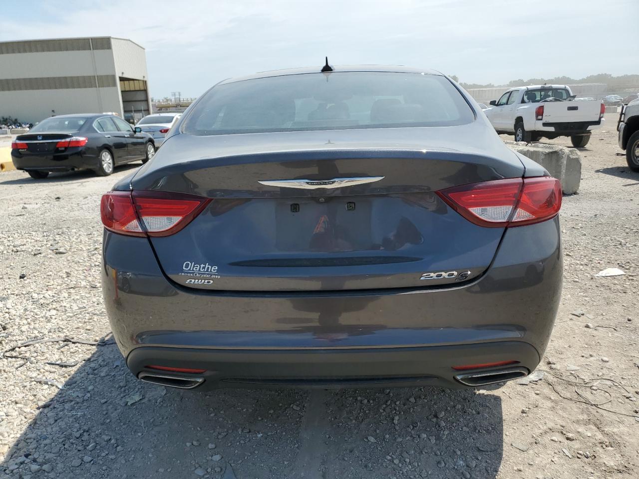 2016 Chrysler 200 S VIN: 1C3CCCDG5GN147946 Lot: 68479695