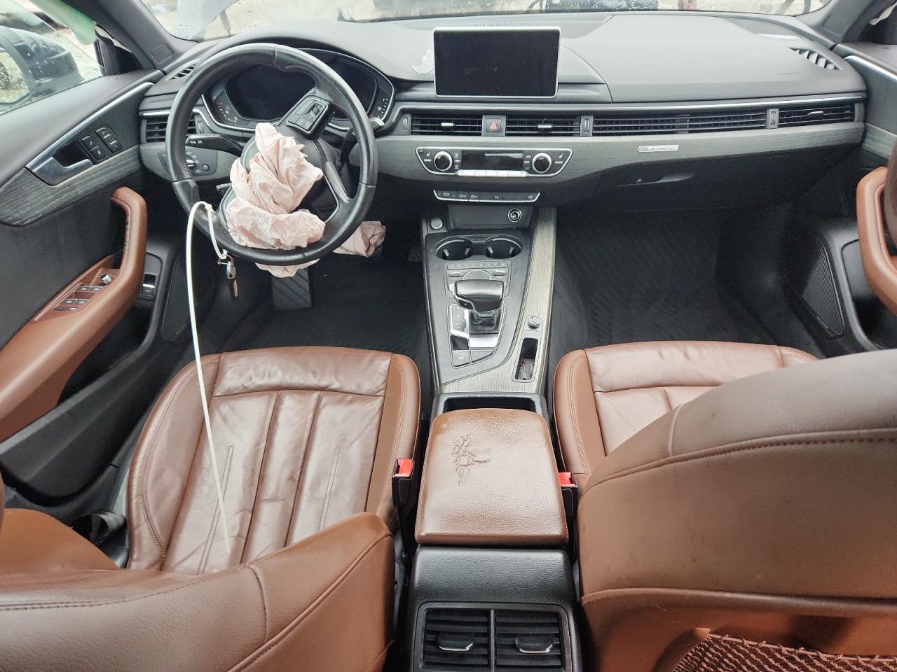 2017 Audi A4 Premium Plus VIN: WAUENAF43HN025560 Lot: 69833035
