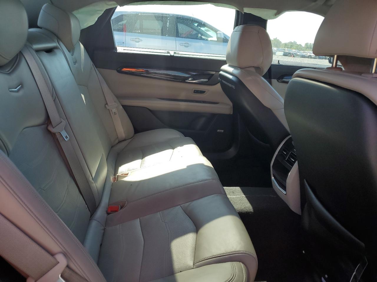 CT6 CT6