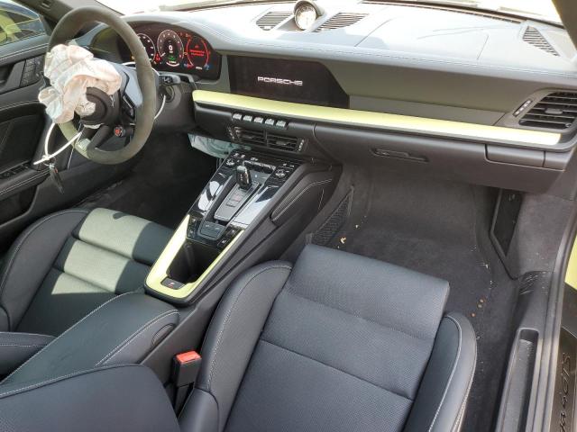  PORSCHE 911 2025 Зеленый