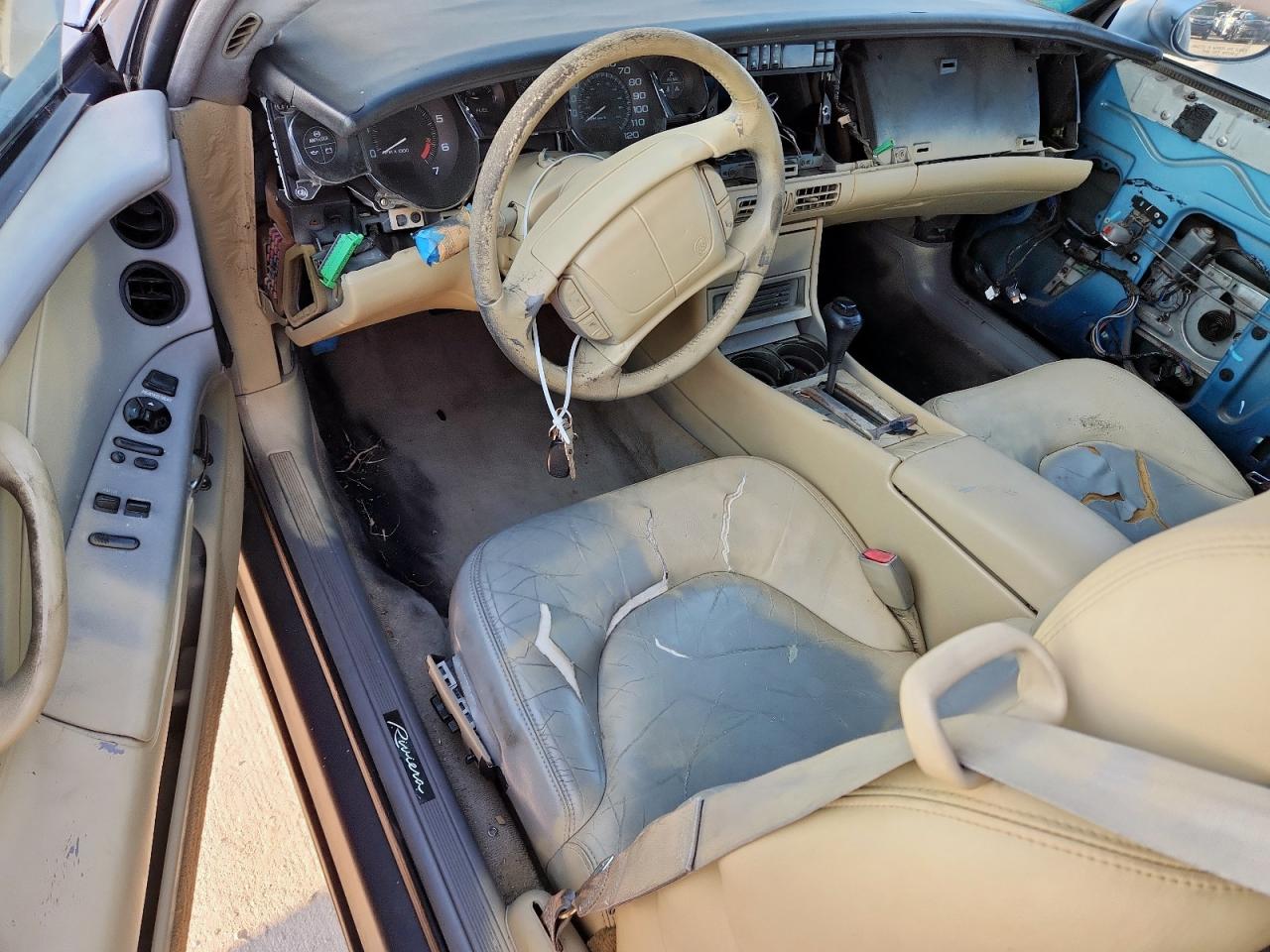 1997 Buick Riviera VIN: 1G4GD2211V4705731 Lot: 70320995