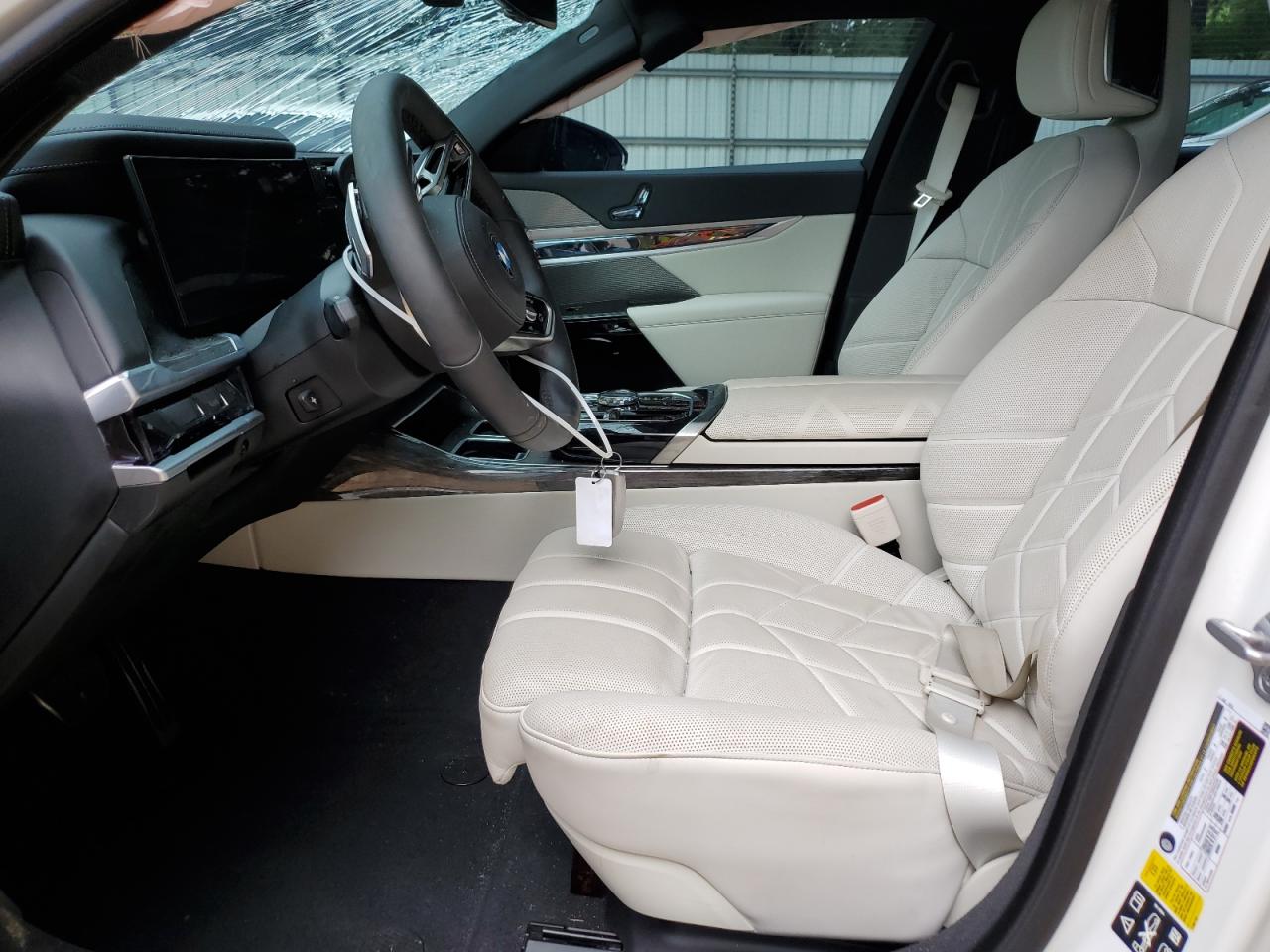 2024 BMW 760 Xi VIN: WBA33EJ02RCP13927 Lot: 68849145