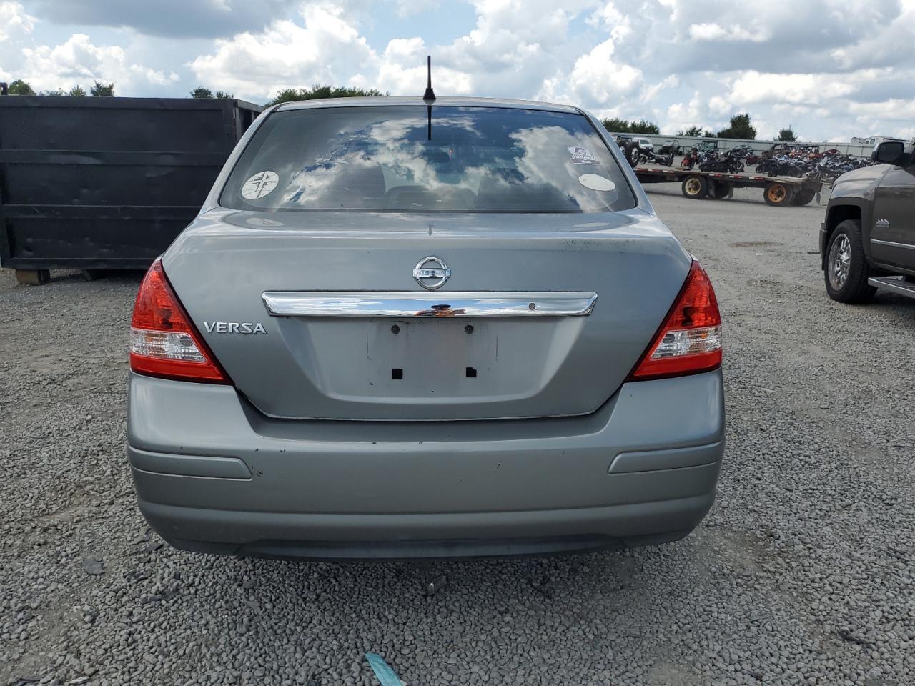 2011 Nissan Versa S VIN: 3N1BC1AP2BL361451 Lot: 67528485