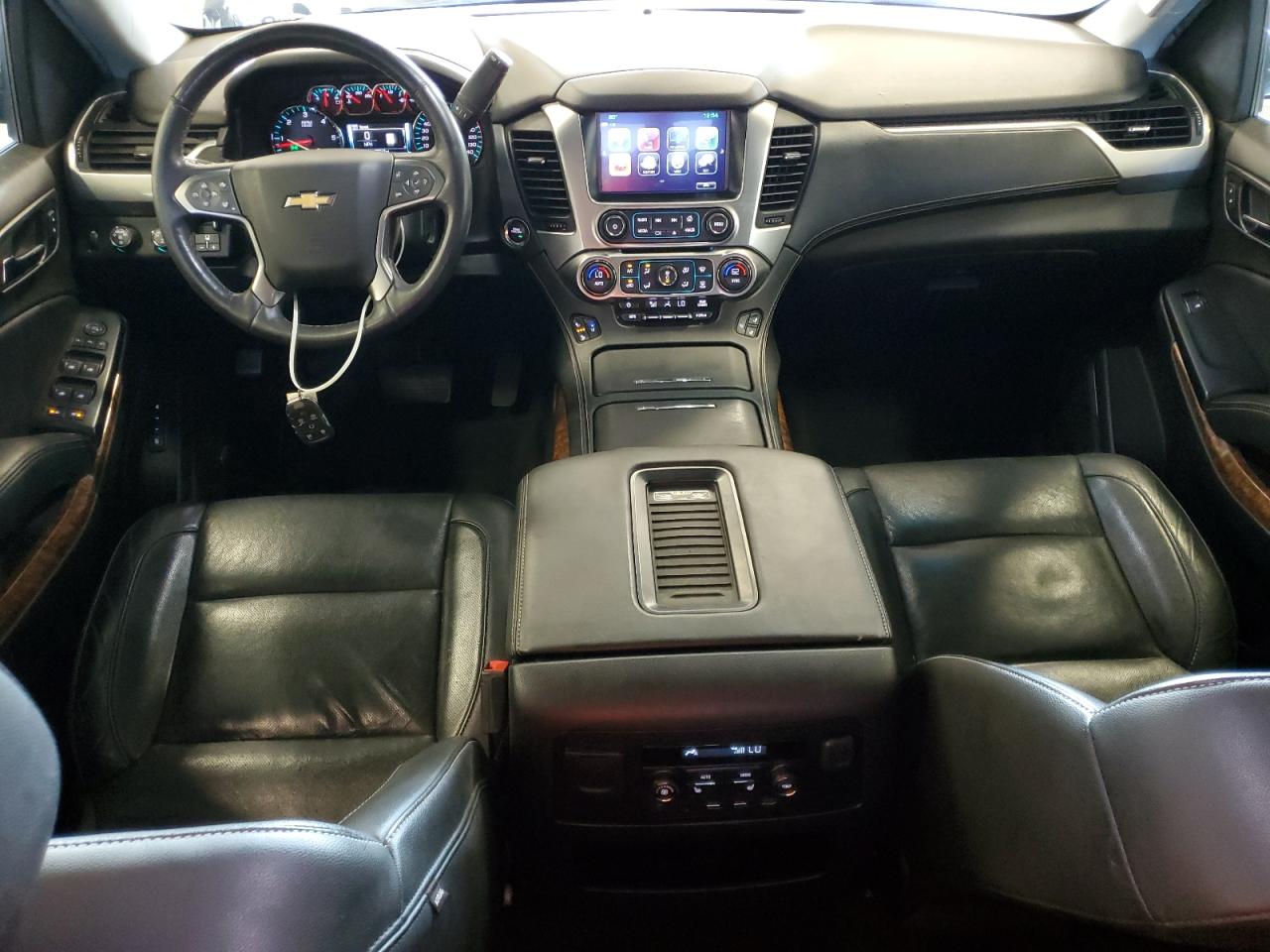 2017 Chevrolet Tahoe K1500 Premier VIN: 1GNSKCKC7HR233996 Lot: 69144595