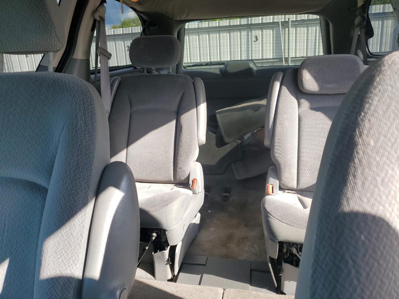 2005 Dodge Grand Caravan Sxt VIN: 2D4GP44L05R420198 Lot: 70580795