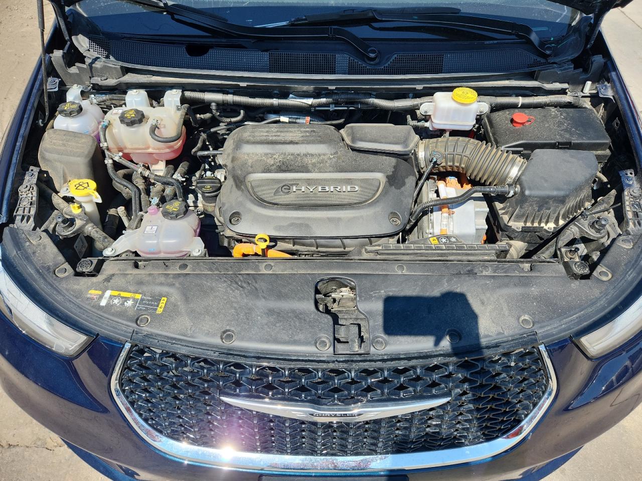 2023 Chrysler Pacifica Hybrid Limited VIN: 2C4RC1S74PR569691 Lot: 69470075