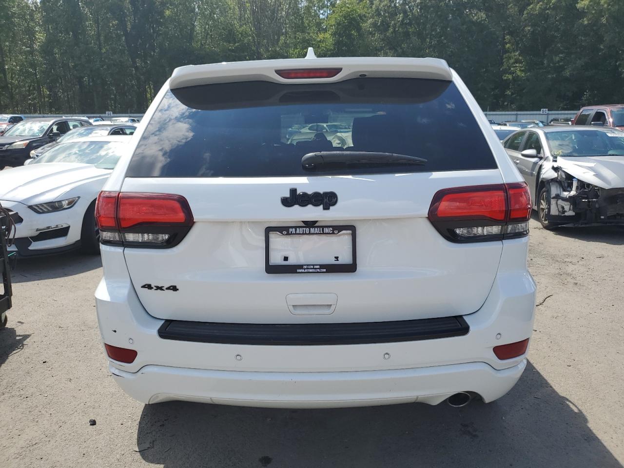 2018 Jeep Grand Cherokee Laredo VIN: 1C4RJFAG8JC378649 Lot: 70633215